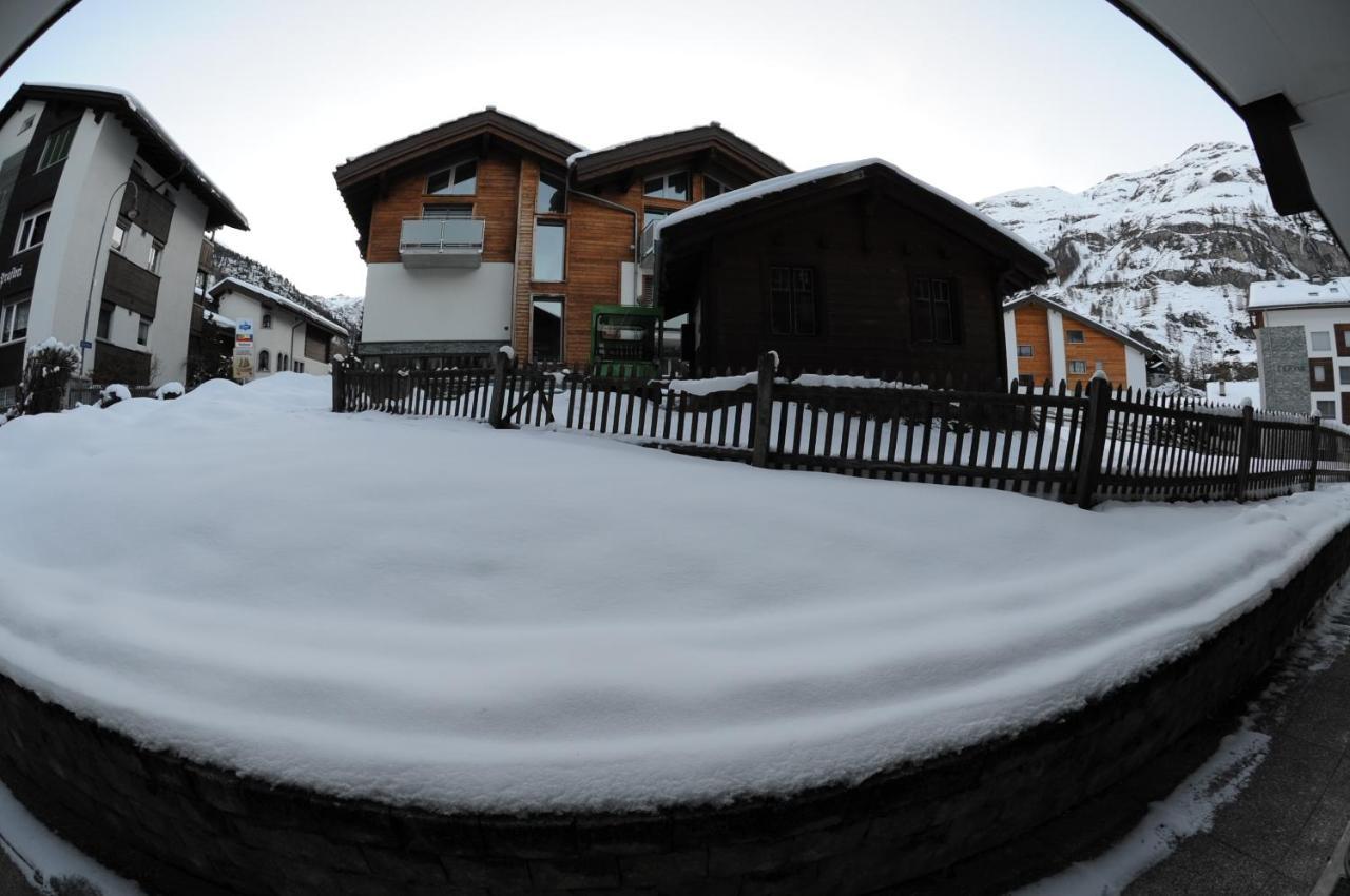 Emelie Zermatt 4**** Apartment Exterior photo